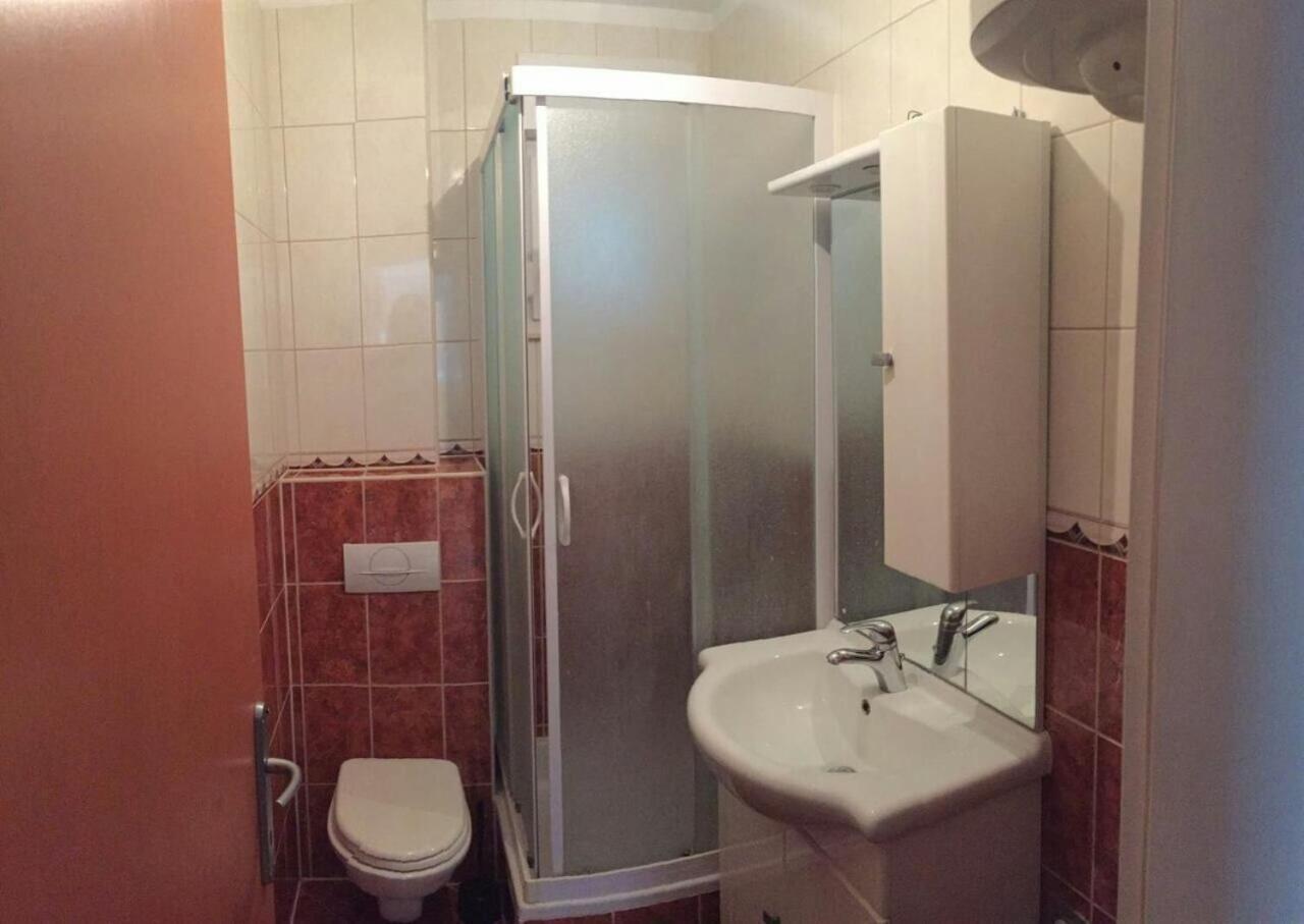 Apartment Zdrave - Free Parking Makarska Eksteriør billede